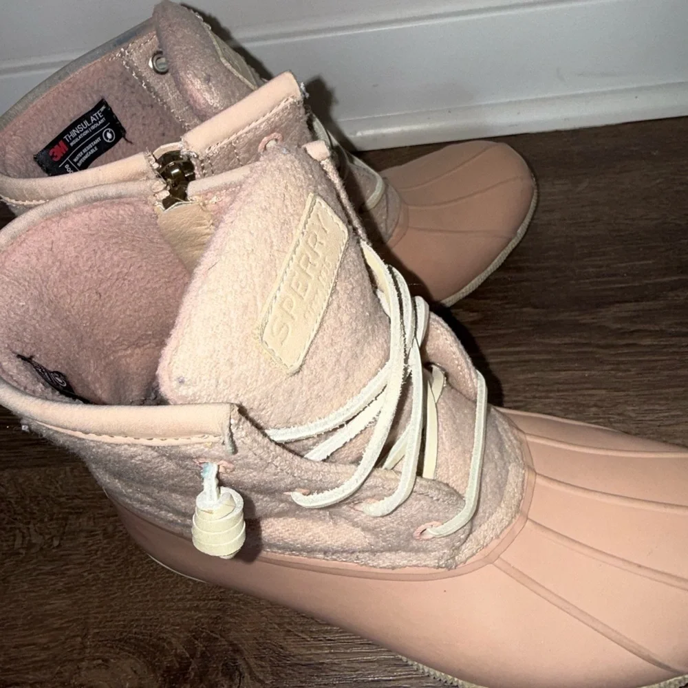 Sperry chic blush